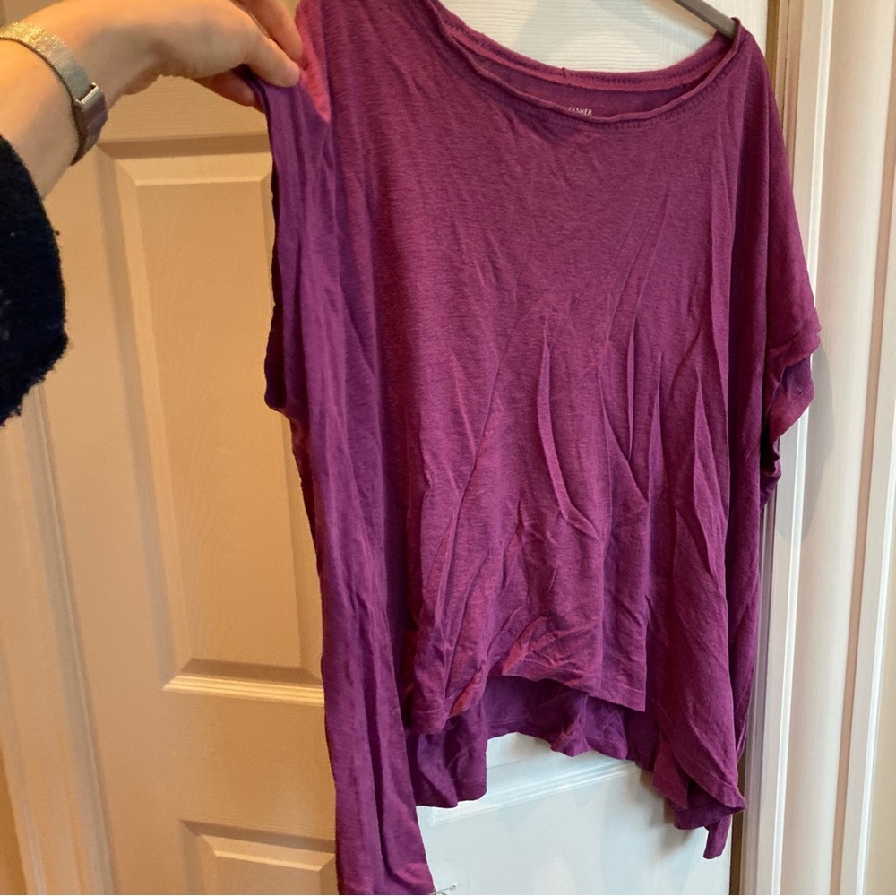 100% linen Eileen Fisher drapey tee - Picture 3 of 5